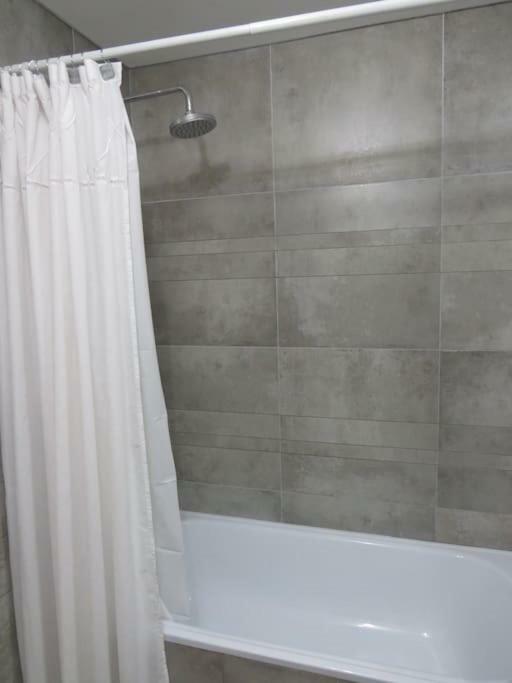 Departamento En Torre De Alta Categoria Con Amenities Excelente Ubicacion En Recoleta Apartment Buenos Aires Luaran gambar